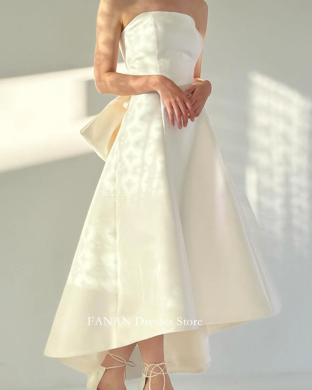 

FANAN Korea Ivory Strapless A-Line Wedding Dresses 웨딩드레스 Sleeveless Satin Bowith Pretty Custom Made Bride Gowns Plus Size