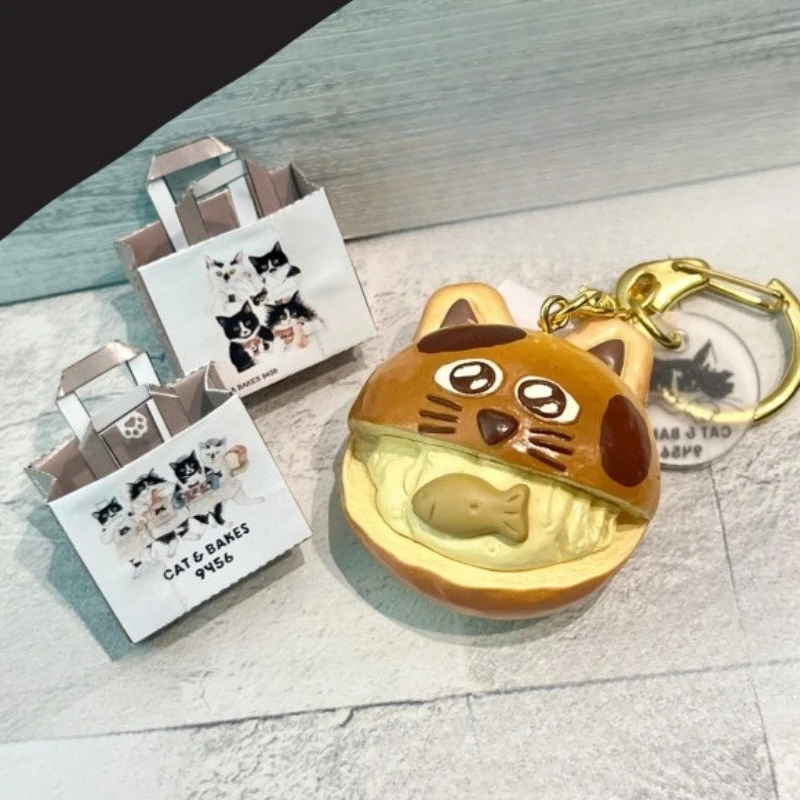 Original capsule toys cute CAT&BAKES9456 Doraneko Bread Mascot Custard Peanuts Heart Strawberry Chocolate kitten pendant figures