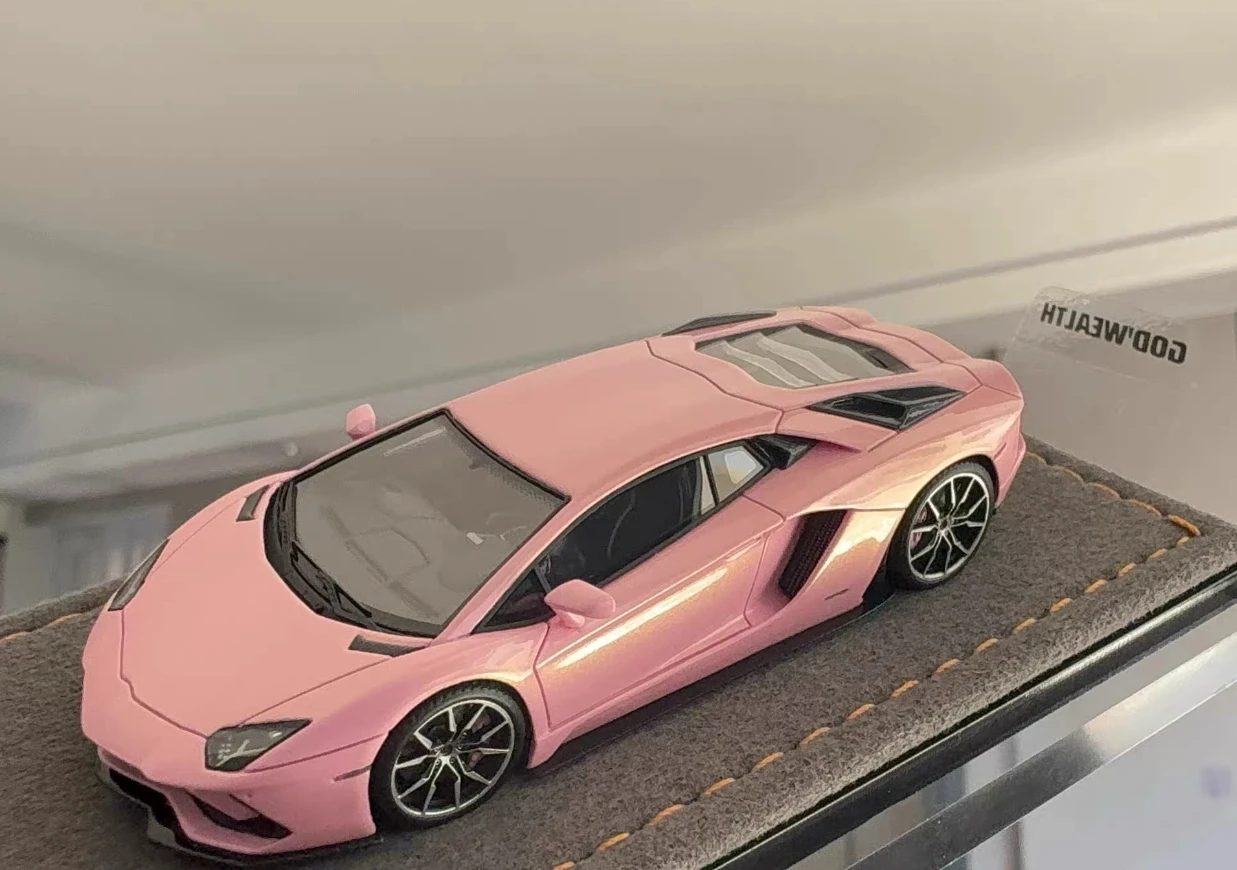 GW God Wealth 1:64 Aventador lp740 Customized 33 Pink No.1 Diecast Model Car Resin Limited edition