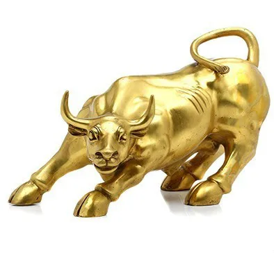 

Golden Brass Charging Stock Market Bull Figurine Wall Street Bull Ox Statue Feng Shui Scuplture Home Office Decor