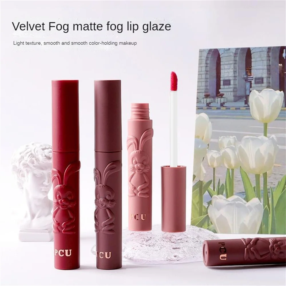 No Smudge Lip Gloss Non Stick Cup Colorless Show Moisturizing Lip Gloss Rich Easy To Push Boost Your Complexion