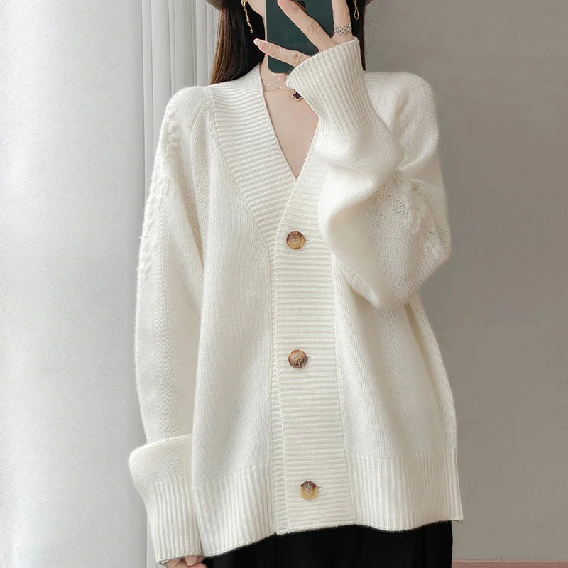 

Autumn and winter casual long sleeved knitted women's cardigan wool sweater loose new style women's V-neck 100 pure wool sweater