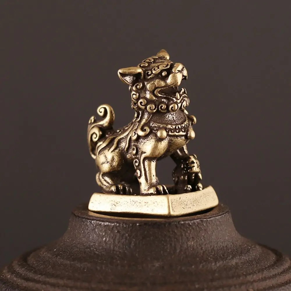 Ornament Tea Pet Attracts Wealth Brass Crafts Feng Shui Decoration Lion Figurines Lion Ornaments Lion Seal Keychain Pendant