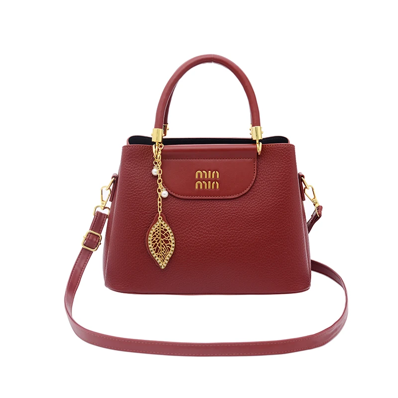 

Minimalist Stylish Shoulder Messenger Bag For Women Vintage Fashionable Leather Diaper Bag Large Capacity Elegant Crossbody Tote