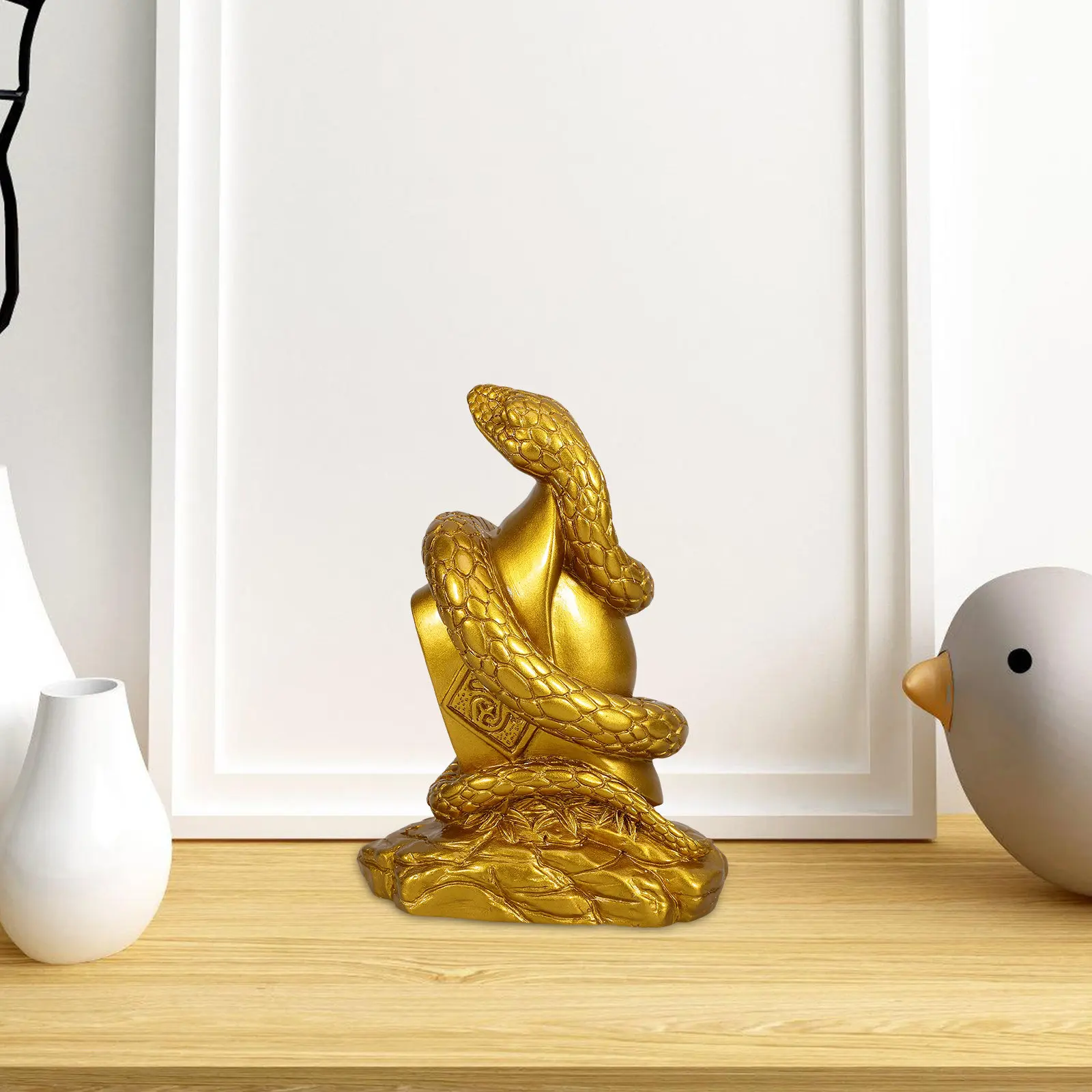 Exquisite Resin Snake Sculpture Desktop Decor Strong Wear Resistant Vivid Color Snake Adornment for Living Room Study Garden Tea