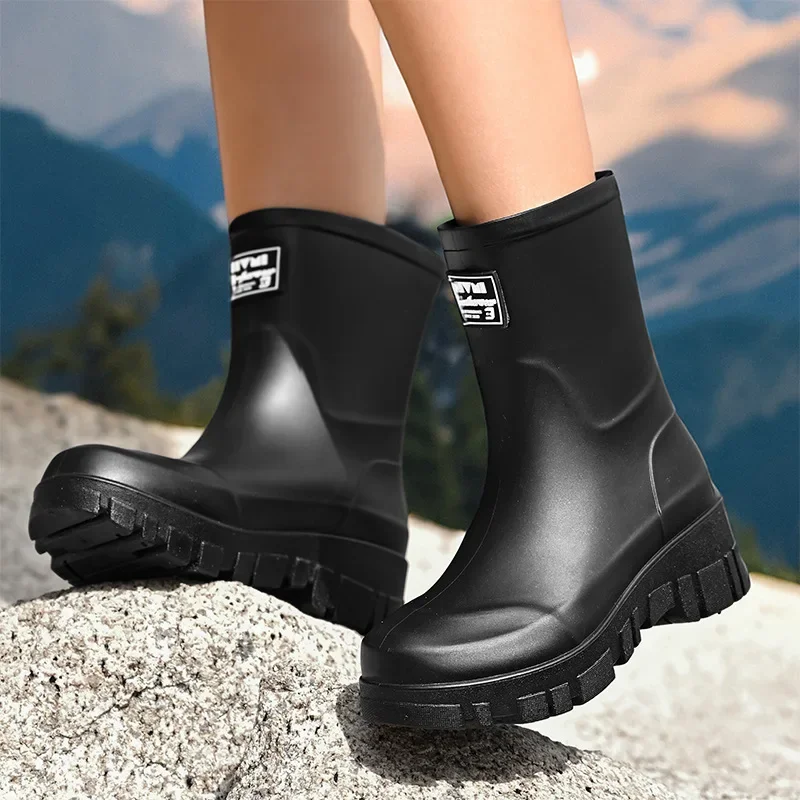 Fashionable Rain Boots for Women Thick Soles Versatile Korean Version Non-slip Wear-resistant, Casual Adult Outdoor Rubber Shoes view 3