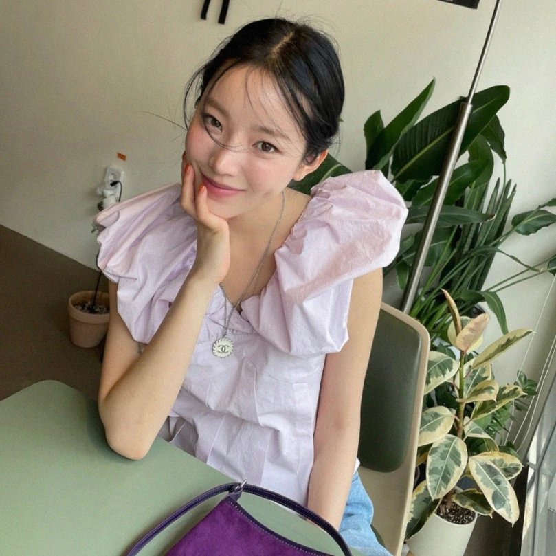 

Женская свободная плиссированная блузка с V-образным вырезом в корейском стиле для повседневной носки весной, осенью и зимой, для школы, улицы и путешествий