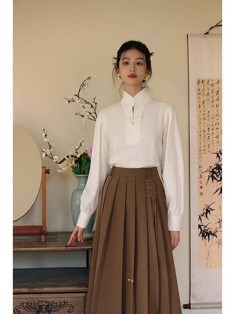 

Handmade Chinese Style Shirt Women's Long Sleeve Cotton Blend Button up Top Versatile Collar Design Elegant Spring Winter Wear
