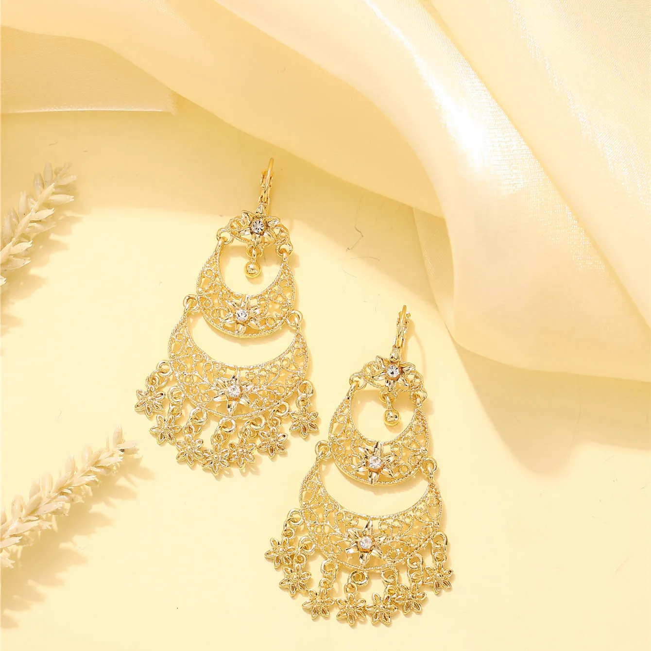 Moroccan Bridal Star Pendant Earrings - Luxurious Vintage Style for Weddings, Parties & Festivals, Women's Gift