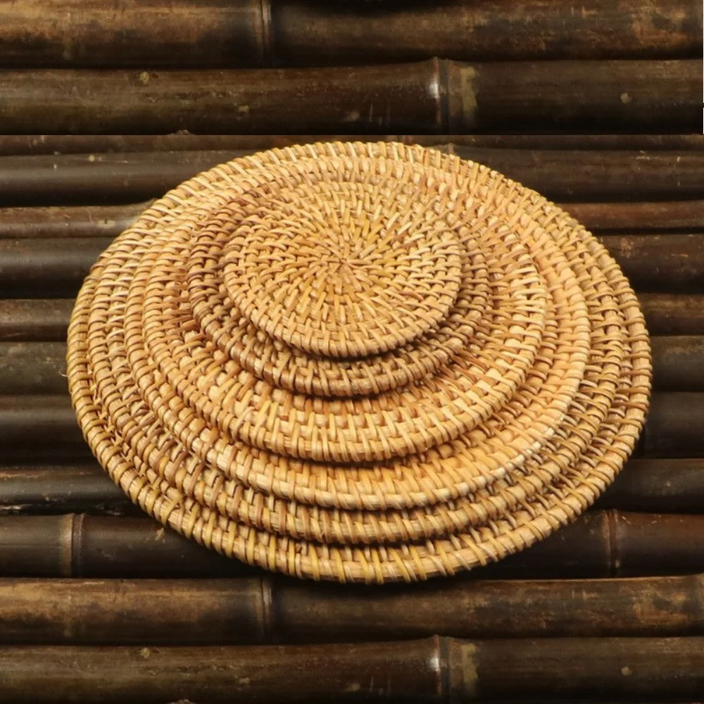 Vietnamesische Rattan-Untersetzer, gewebte Bambus-Isoliermatten, Stroh-Tischsets, Tischsets, Topfmatten, Teetassen, Geschirrmatten, Schalen, Matten, Western