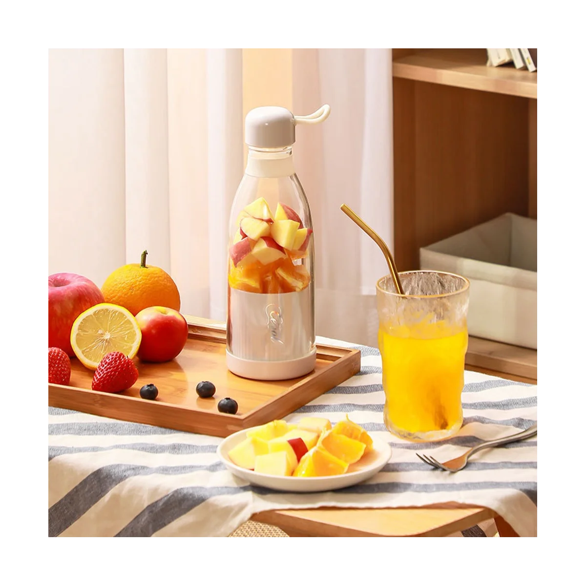 300ML USB Blender Quick Juicing Portable Blender Rechargeable Juices Cup Smoothie Mini Handheld Fruit Mixer