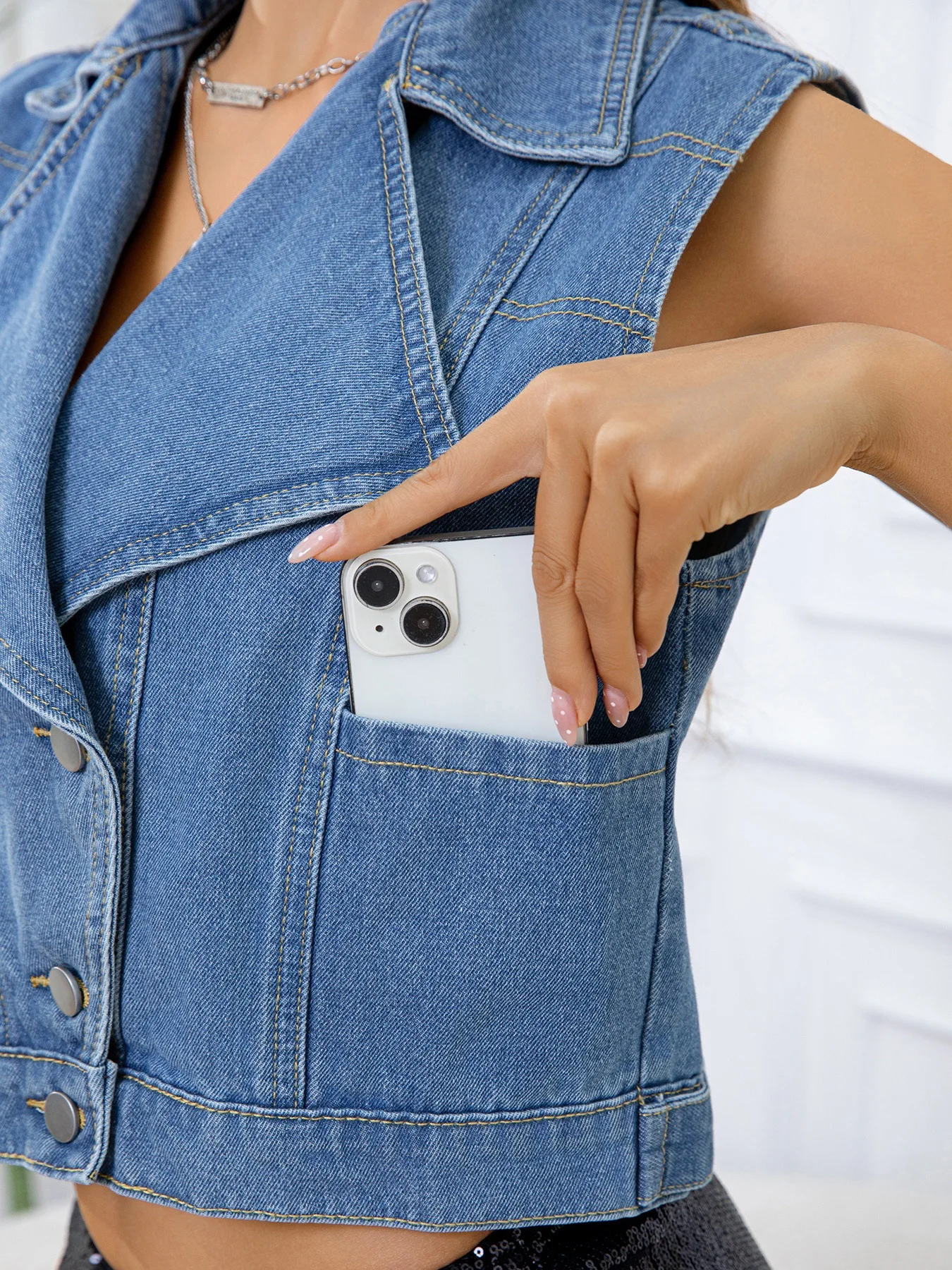 Women's Trendy Casual Fashion Deep V-Button Cowboy Vest Spring/Summer 2026 Versatile Button-Up Clothing