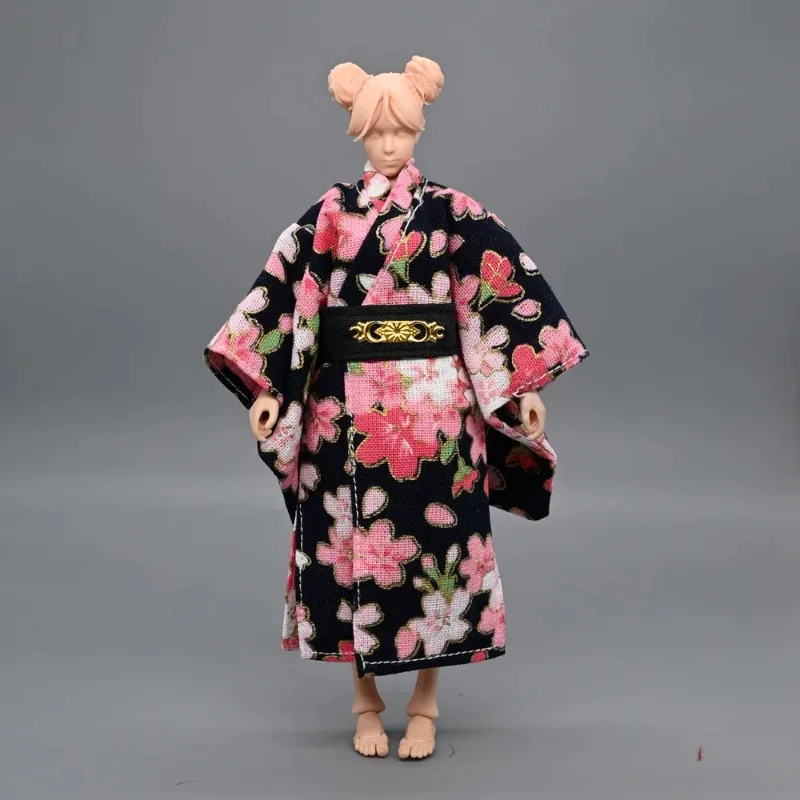 1/12 Maßstab Weibliches Kimono-Bademantel-Kleidungsset Modell Passend für 6'' Soldier Fury NT-04 CFTOYS Romankey Actionfigur-Körper – Detail 2
