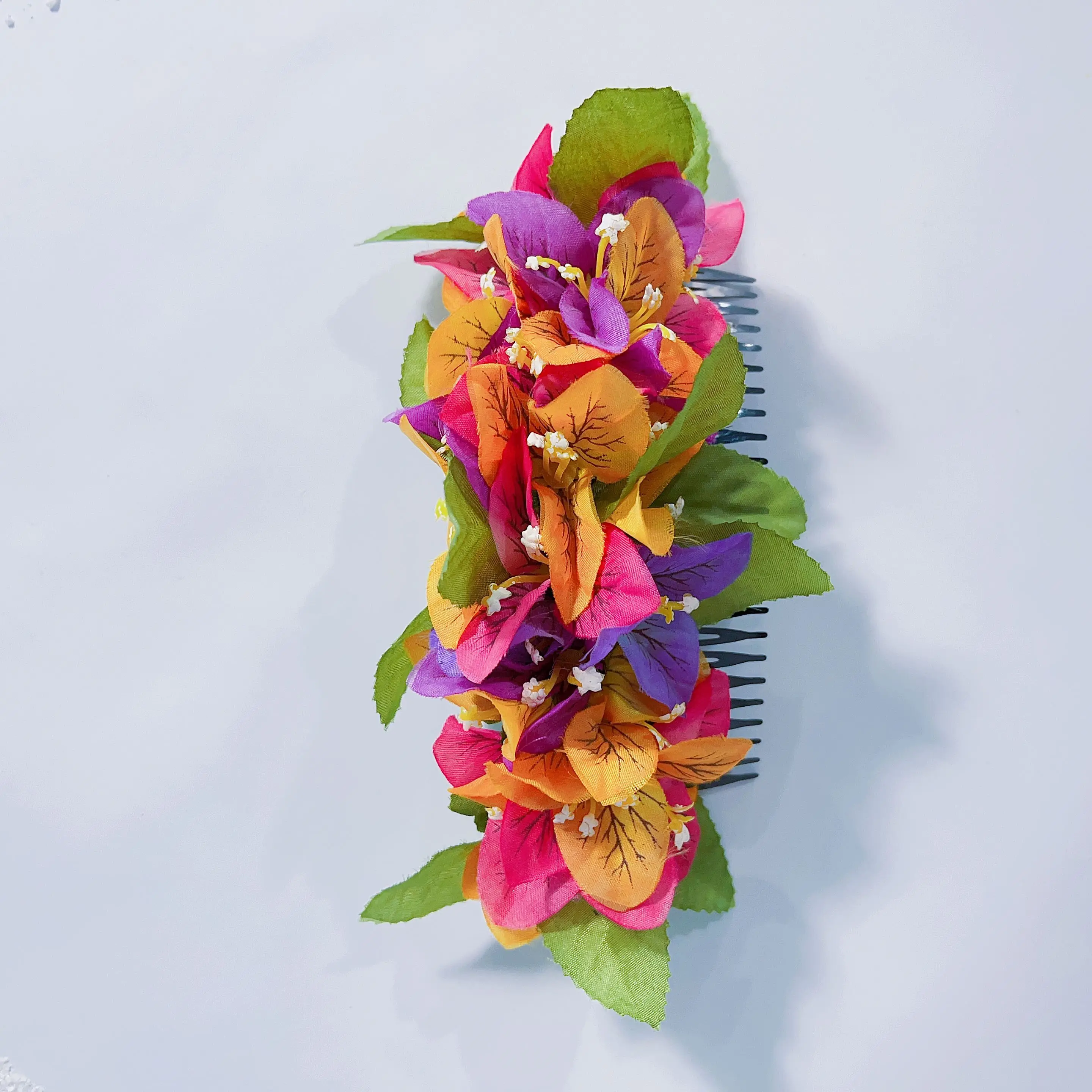 Nieuwigheden 2023 Trend Fluwelen Spider Lily Haarclip Damesaccessoires Hawaii Tropische Bloem Dameshoofdtooi