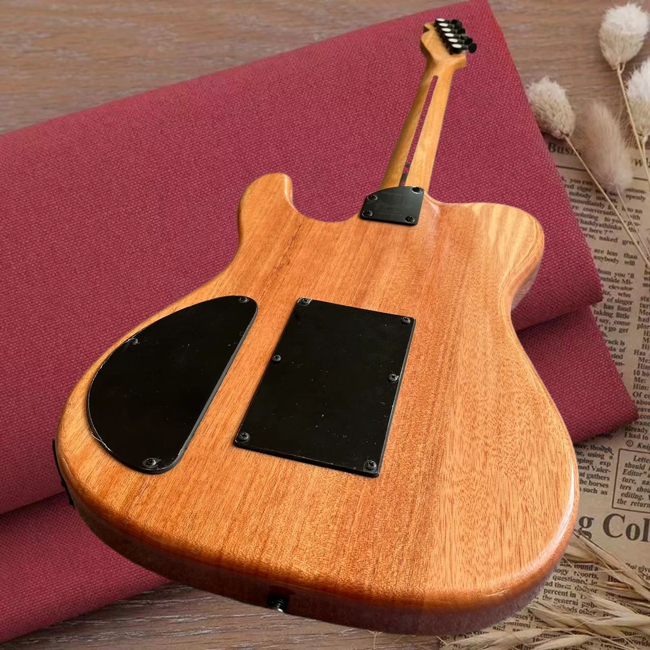 Electric guitar, factory customized, made of maple and peach blossom wood, silent guitar, in stock, fast and free shipping