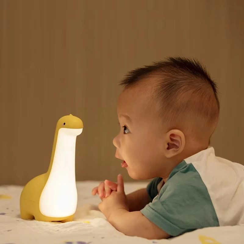 Luz noturna de dinossauro para crianças – lâmpada de cabeceira fofa com proteção para os olhos, carregamento USB, decoração ideal para quarto