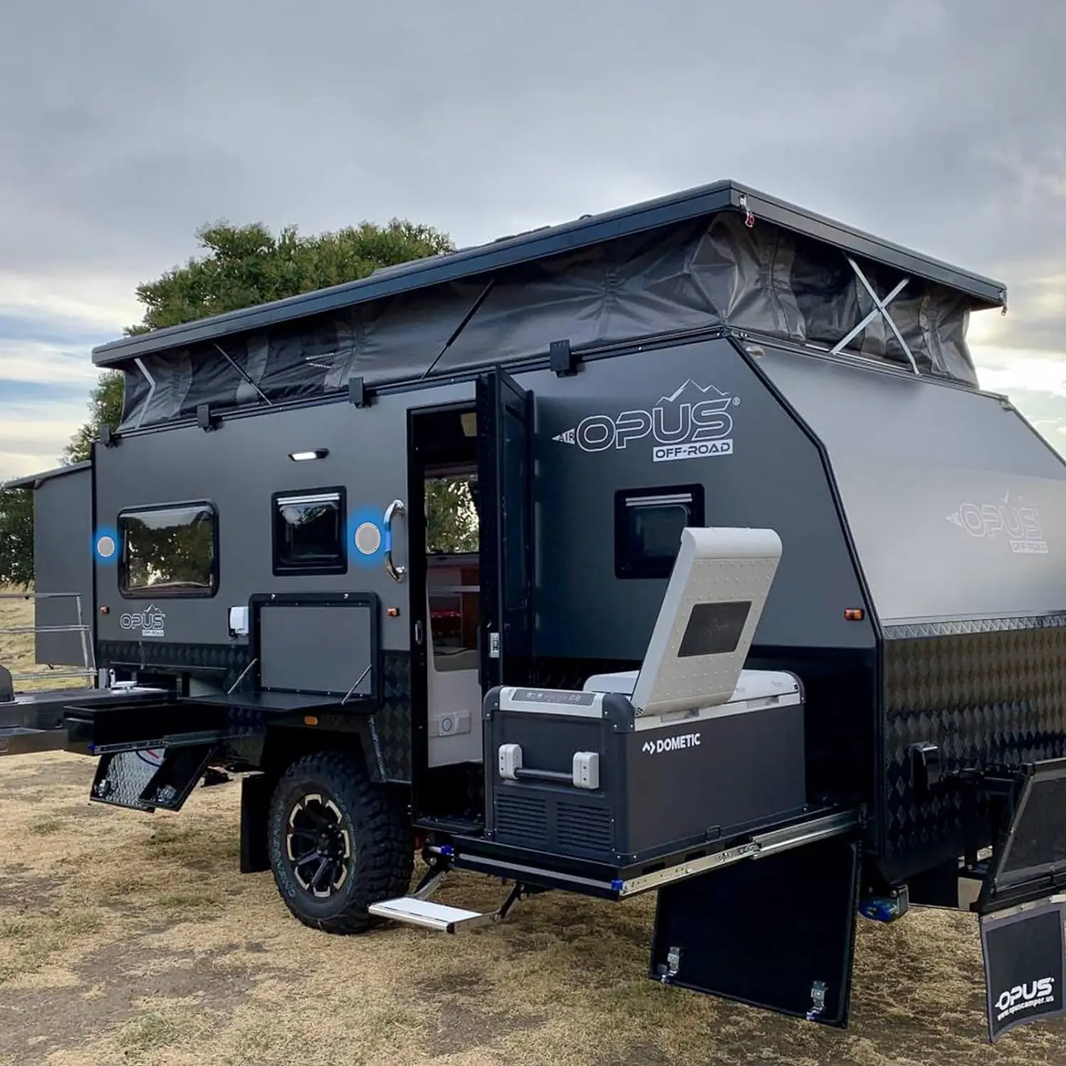 Herdio 4-calowy zestaw głośników sufitowych Bluetooth Wodoodporne głośniki morskie 160 W do łazienki Kuchnia Dom Outdoor Camper