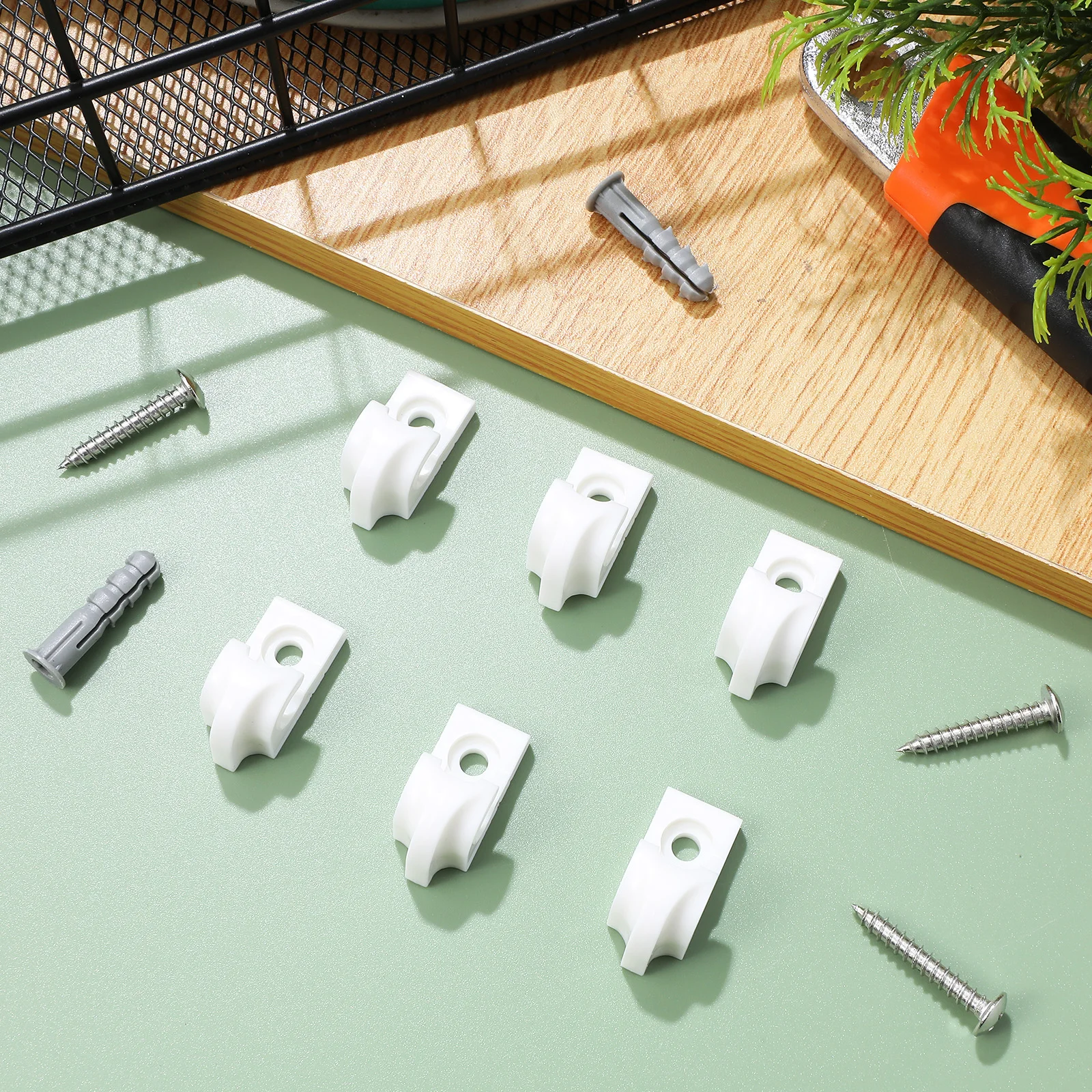 

20 Pcs Home Decor Light Hook Backyard Clip Outdoor Lighting Hooks Coat Hanger Clamp White Screw