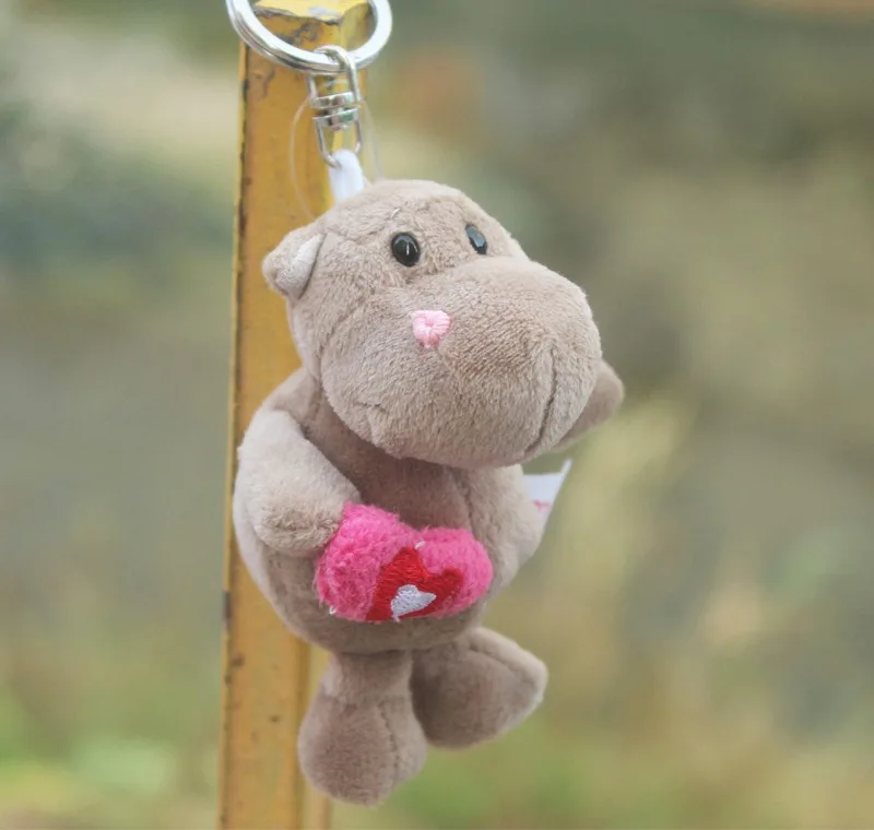 Special Hold red heart Hippo key Chain Classic 3D Model Stuffed Animal Keyring soft doll keyfob gift for lover