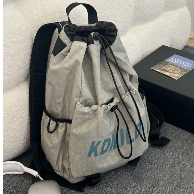 

Lightweight Sport Drawstring Backpack Women Drawstring Bag Hiking Bag Back To School Bags Class Bags for Girl Cute Backpacks Sac