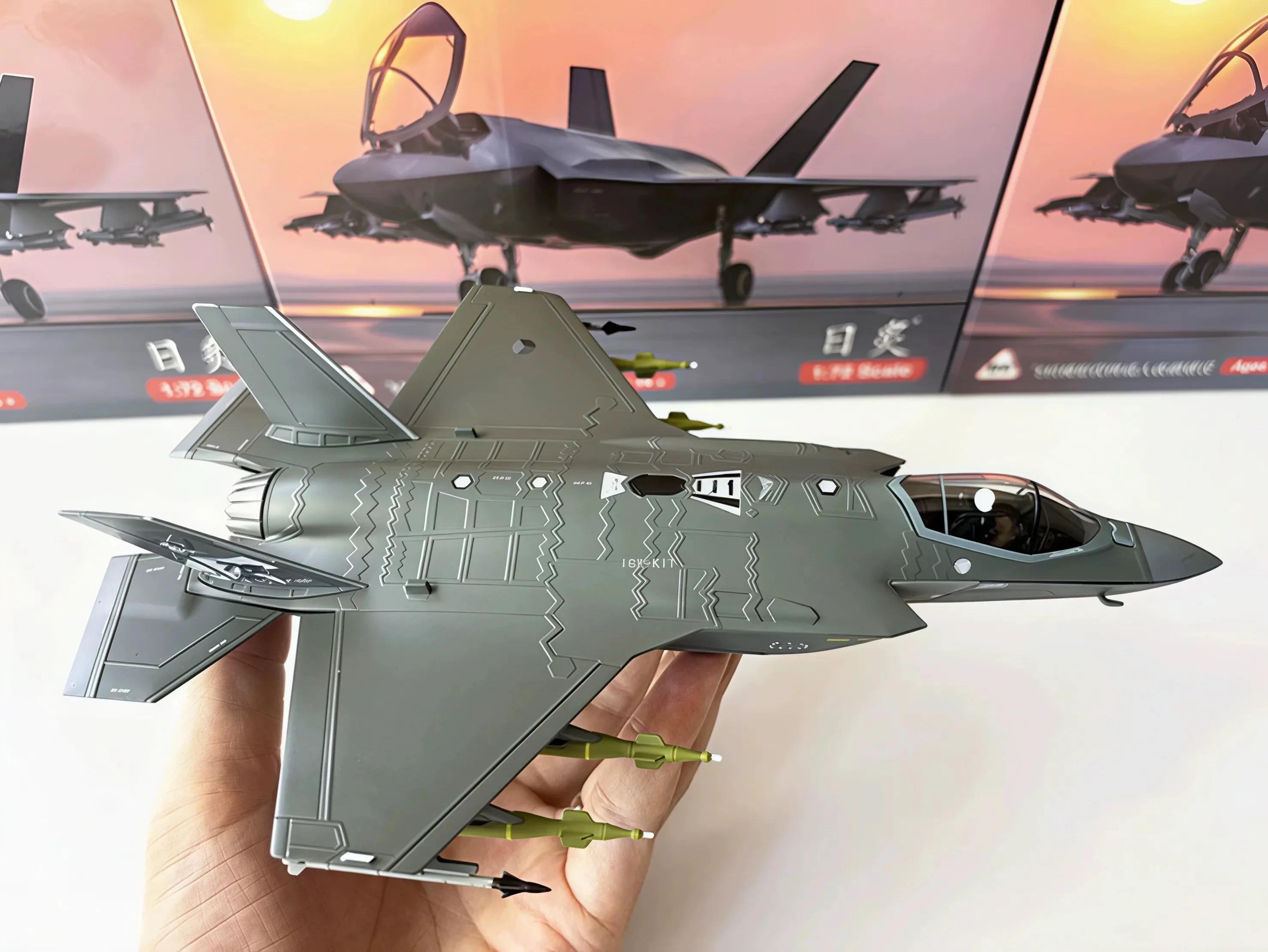 1/72 Scale Us F-35a Stealth F35 Simulation Alloy Airplane Finished Aircraft Model Ornament