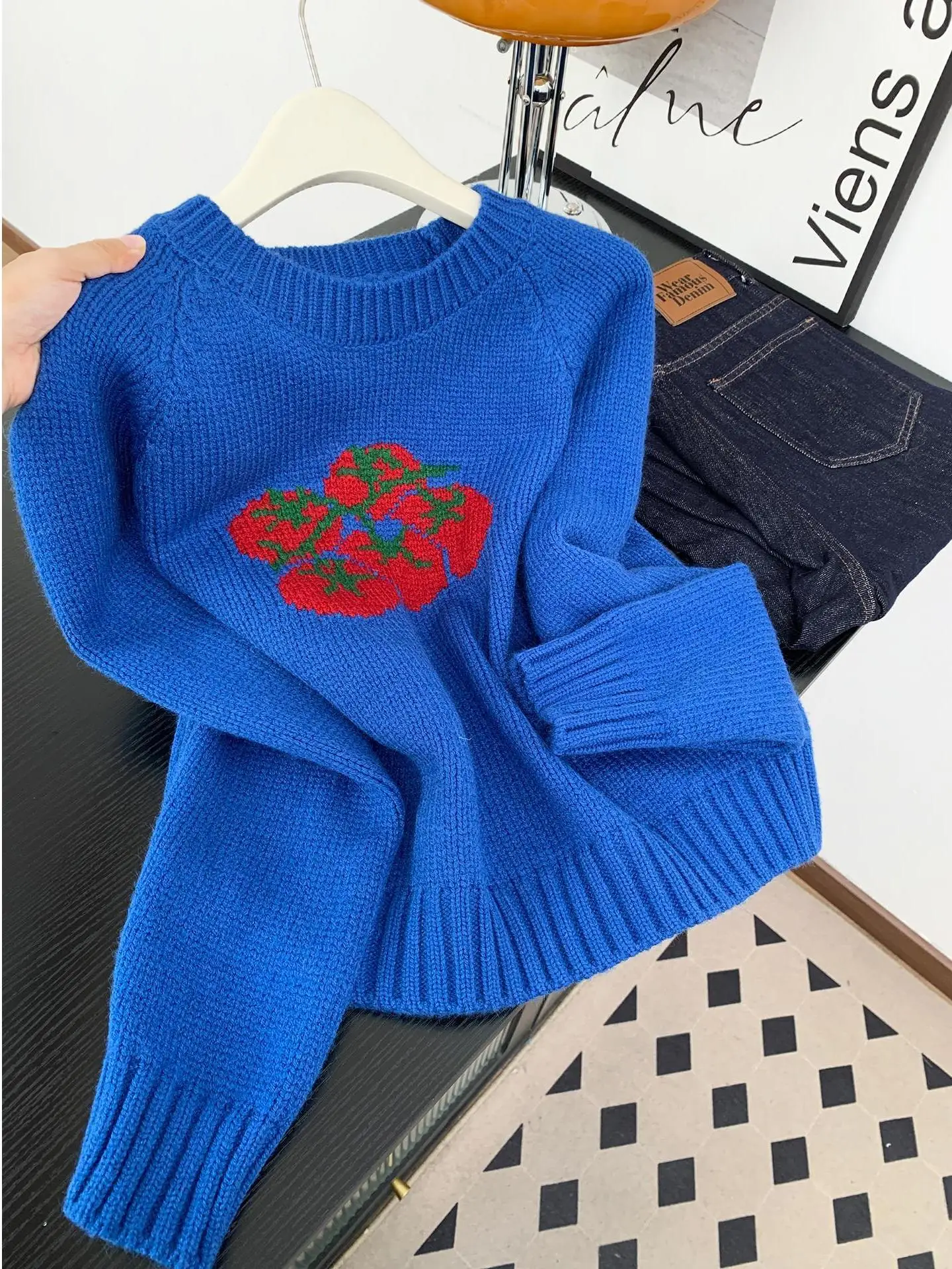 

Faionable ato Pattern round Ne Knitwear Klein Blue Women's Autumn Winter Cute Agel Knitted Top Classy Sle