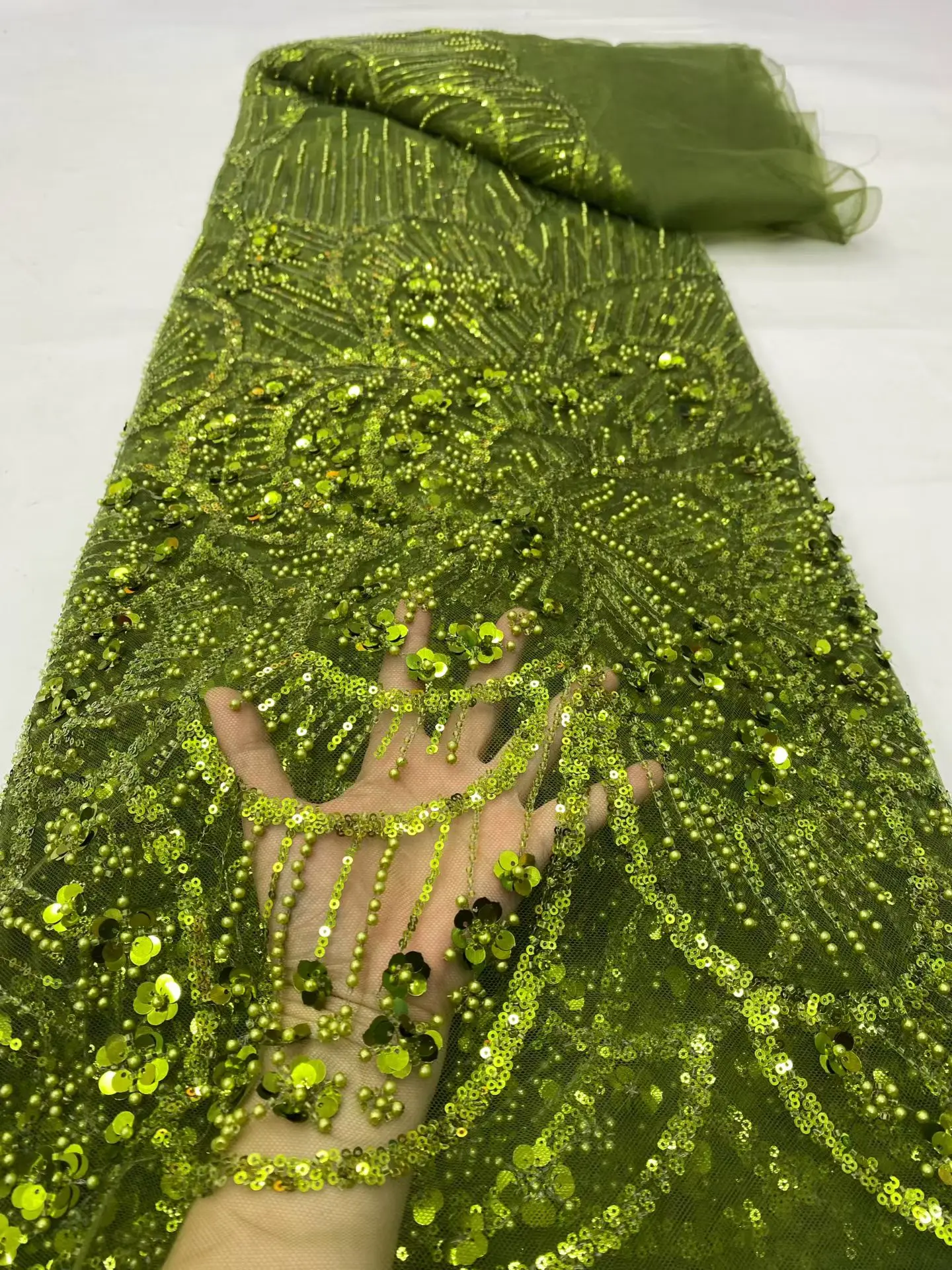 

2026 African Nigerian High-Quality Sequins Tulle Lace Fabric for Prom Dresses Beads Embroidery Sewing Net Cloth 5Yard DP0496