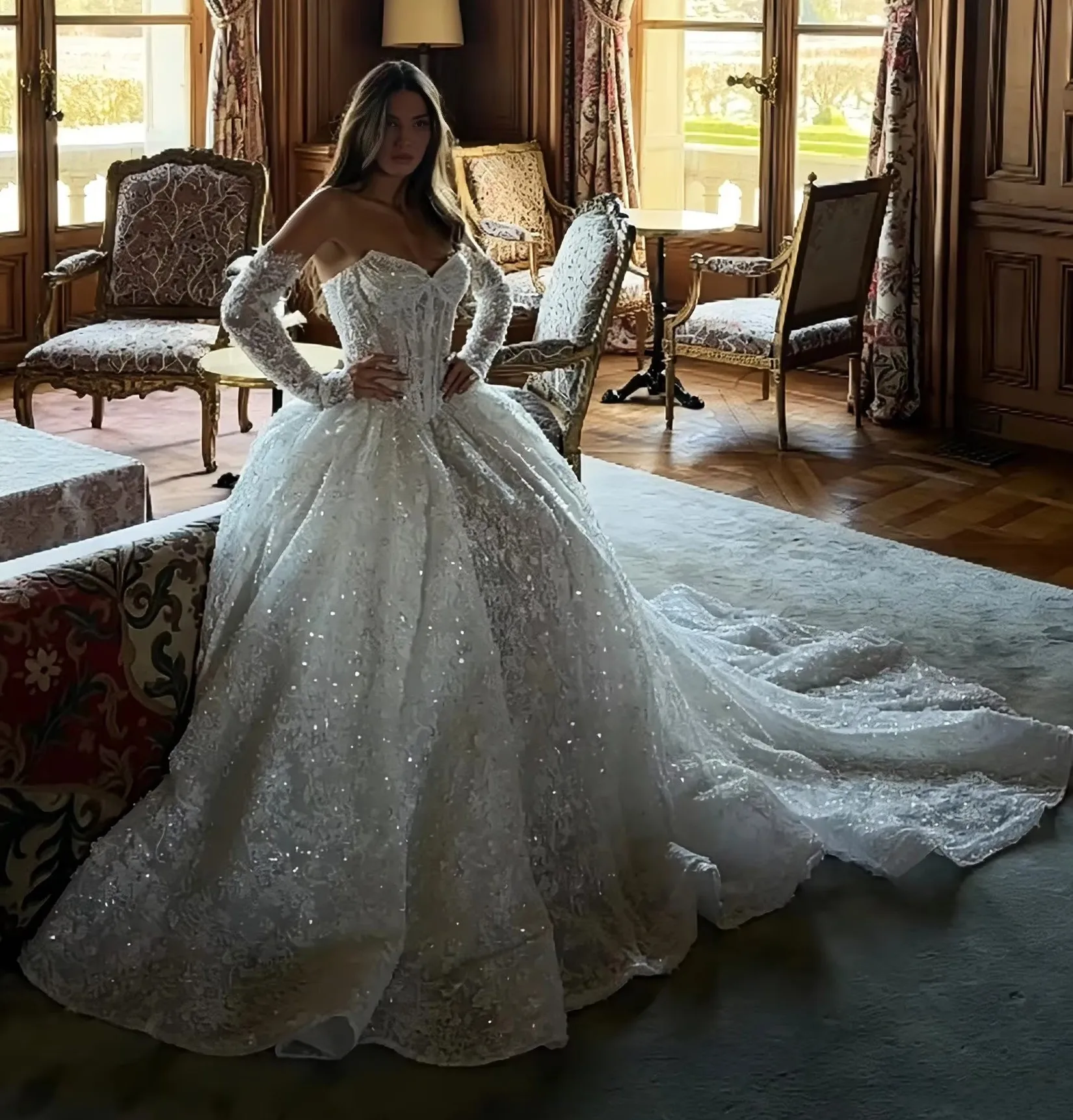 Sparkling Lace Beading Wedding Dress Strapless Off Shoulder Long Sleeve Princess Church Bridal Gown Bride Dresses Arabic Dubai