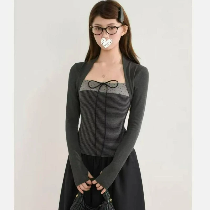 

2026 Autumn/Winter New Fashion Korean-style Hot Girl Color-blocking Bow Tie Polka Dot Vest Fake Two-piece Top T-shirt for Women