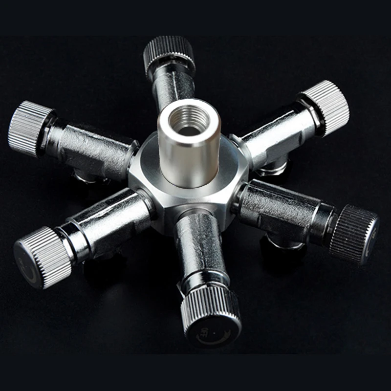 Detalle 4 de Electroválvula Stainless Steel Multi Way Aquarium CO2 Splitter Distributor Check Valve Solenoid Valve CO2 Regulator Fish Tank Accessori Otras válvulas