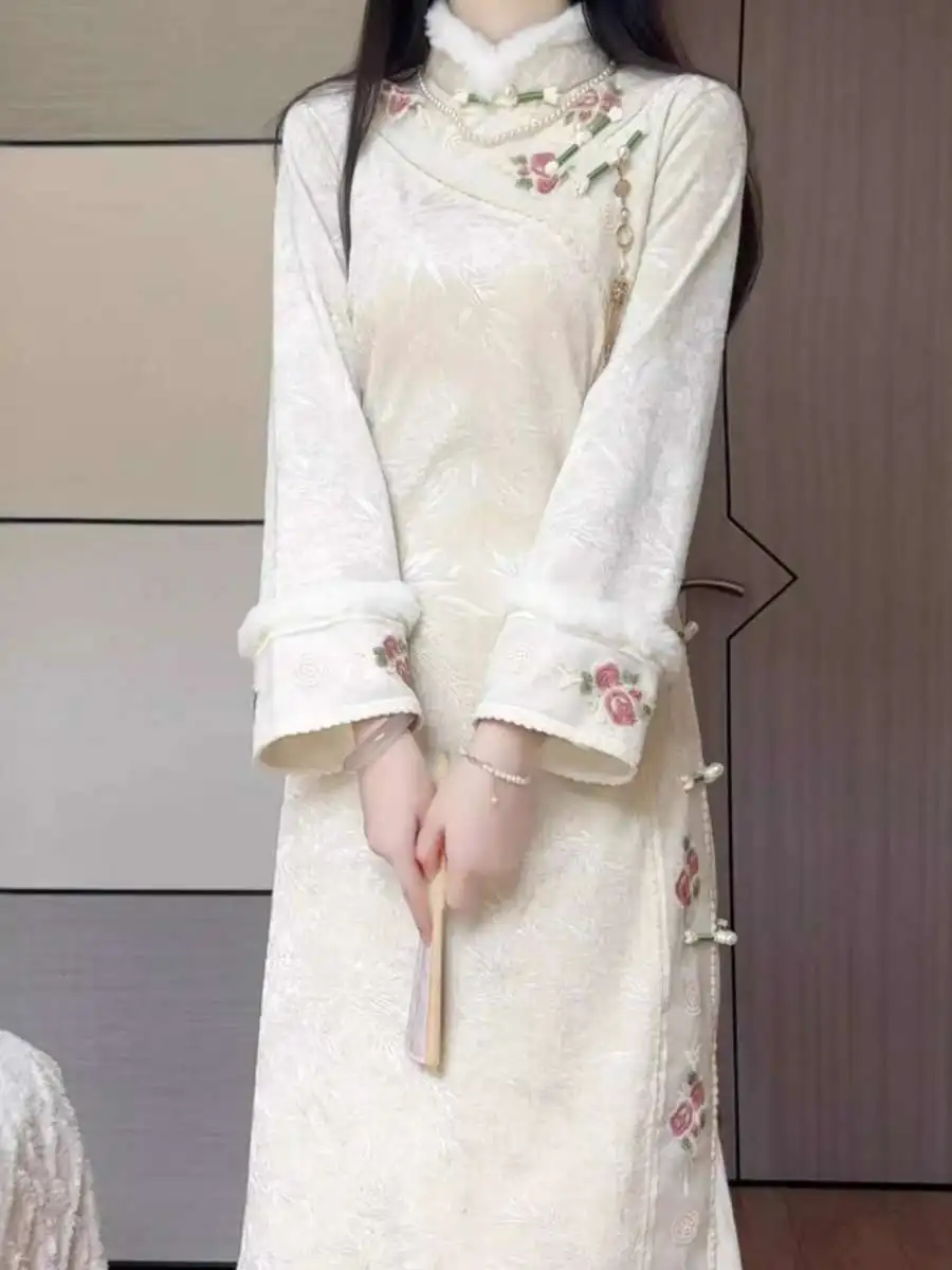 

Ele White Long Sve Qipao Осень Зима Ежедневно Улучшенная Мисс Большая Сестра Абсолютно Красивые Высококачественные ощущения