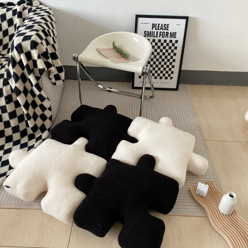 Creative Puzzle Shaped Pillow Seat Cushion for Bedroom Cute Sofa Throw Pillows Stuffed Plush Toy Crawling Mat Home Decoration 쿠션