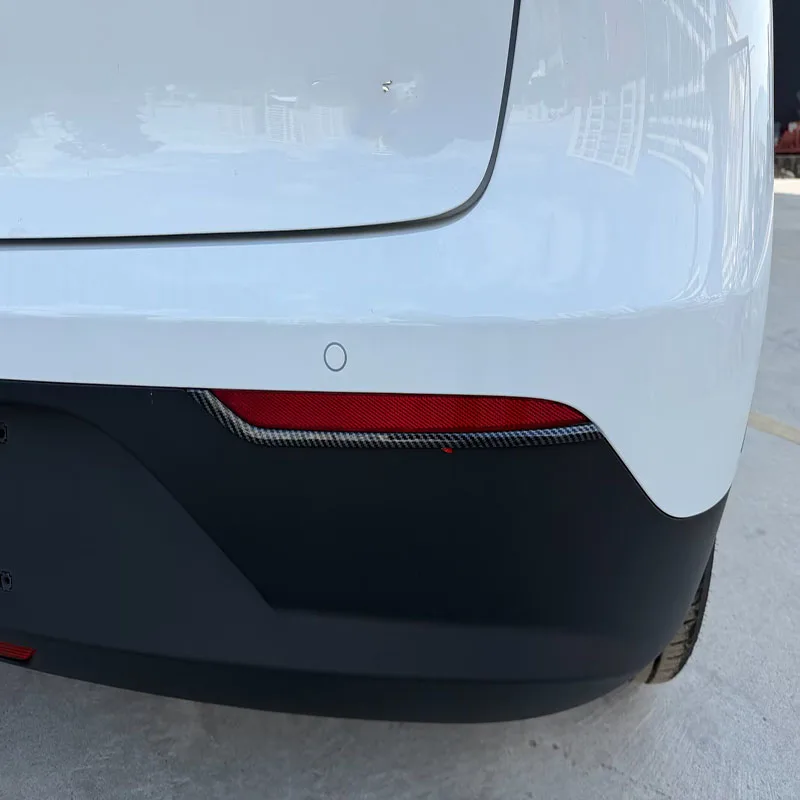 For Geely EX2 2025 2026 ABS Carbon Fibre Rear Fog Light Trim Cover Rear Bumper Fog Lamp Decor Frame Exterior Accessories