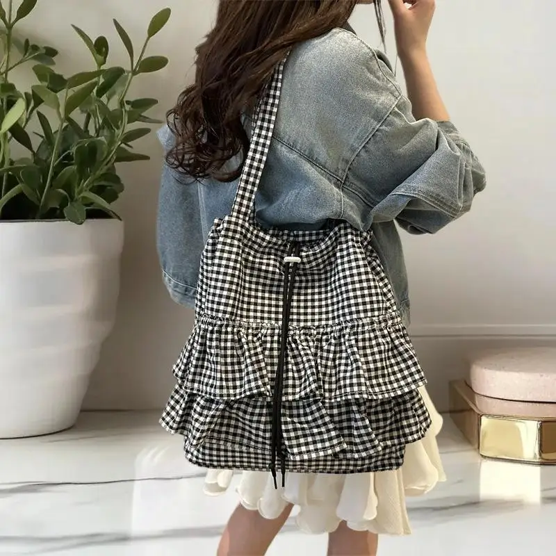 

Delightful Plaid Cotton Handbag With Huge Capacity; Stylish Daily Commuting Bag for Women; Frilly Shoulder Bag Ideal for Gifts