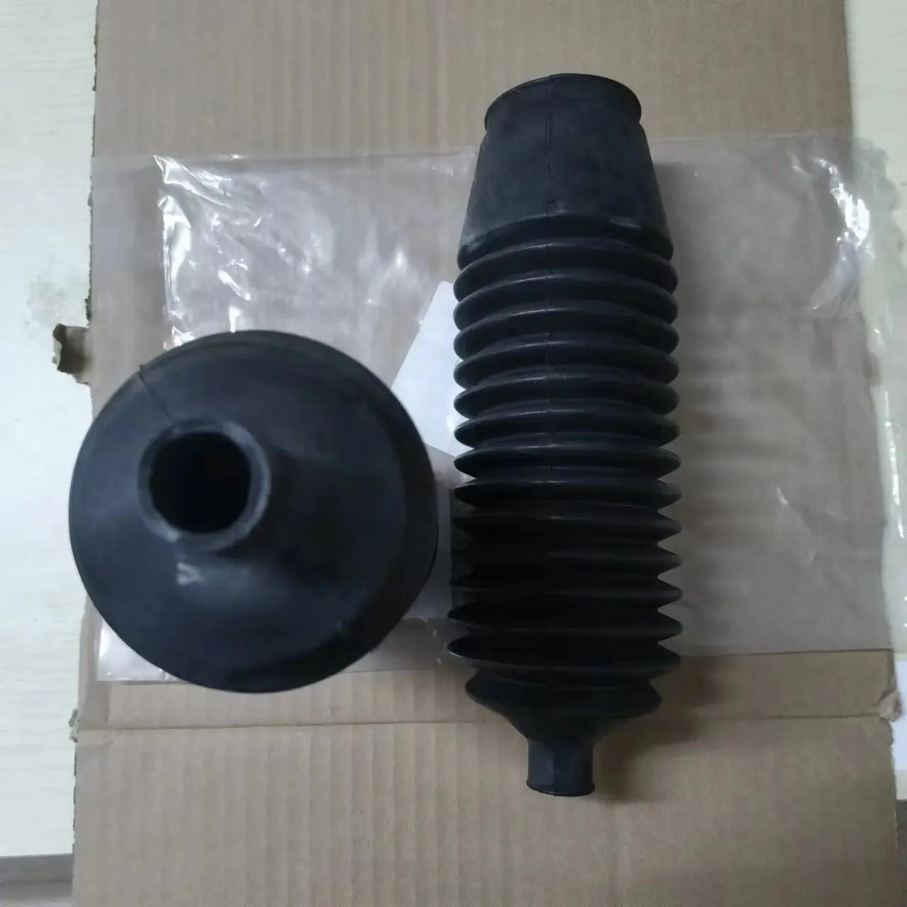 Car Steering Rack Boot Dust Cover for Mitsubishi Pajero V73 V77 V93 V97 V98 Left right MR510271 MR510272