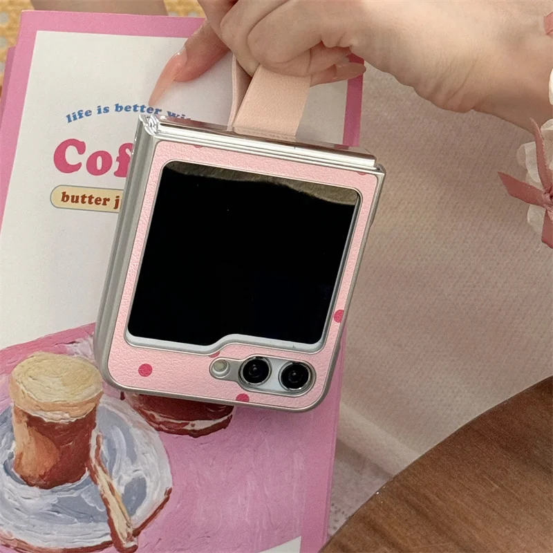 Fashion Polka Dot Leather Phone Case For Samsung Galaxy Z Flip 6 5 4 3 Z Flip6 Flip5 Flip4 5G Cover with Cute Ring Cases Funda