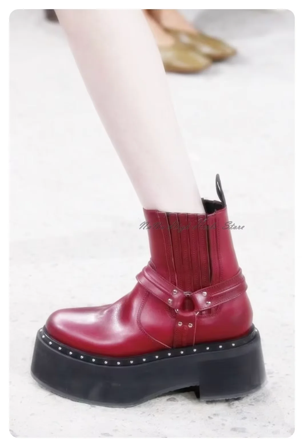 

Punk Style Wedges Platform Leather Ankle Boots Women Belt Buckle High Heels Boots Round Toe Lady Side Zipper Design Shoes