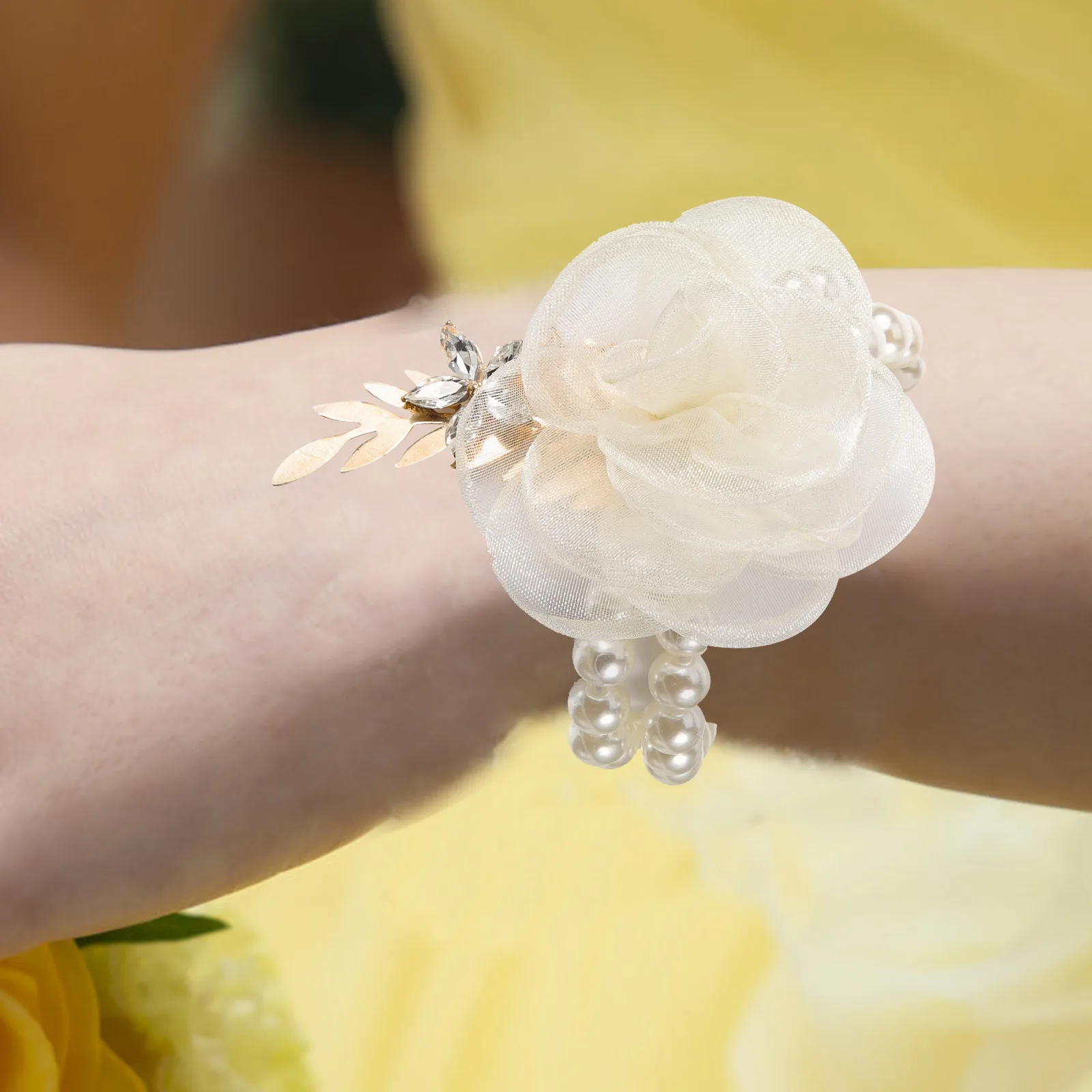 

Pearl Chain Corsage Ivory Elegant Wedding H Wrist Corsage Bridesmaid Bracelet Flower Ribbon Wristlet Bridal Accessories