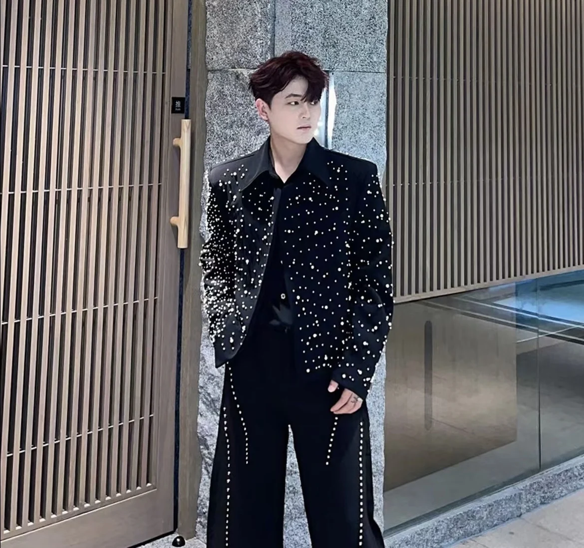 2025 New Fashion Heavy Rhinestone Starry Sky Jacket Handsome Men Loose Casual Short Turn-Down Collar Coat Trendy