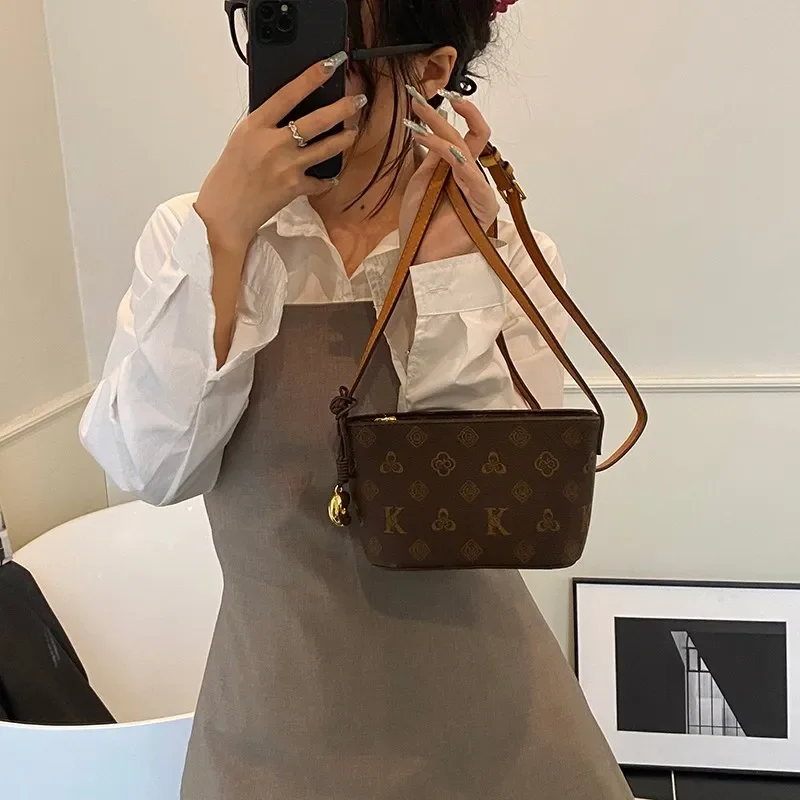 

Luxury Paris Fashion Messenger Bag Minimalist Vintage Crossbody Purse Solid Color Leather Tote For Women Large Capacity