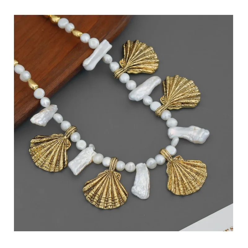 

* Home Shell Collection Scallop Necklace French Vintage Baroque Freshwater Pearl Shell Beaded Collarbone Chain