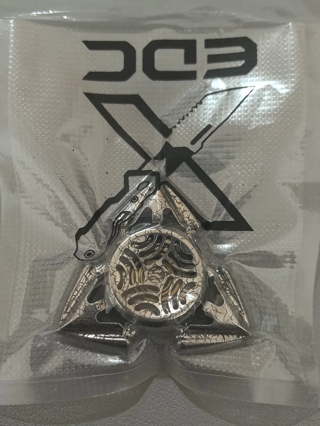 Used EDC X Studio edc Trident Stainless Steel Lightning Engraving Decompression Toy