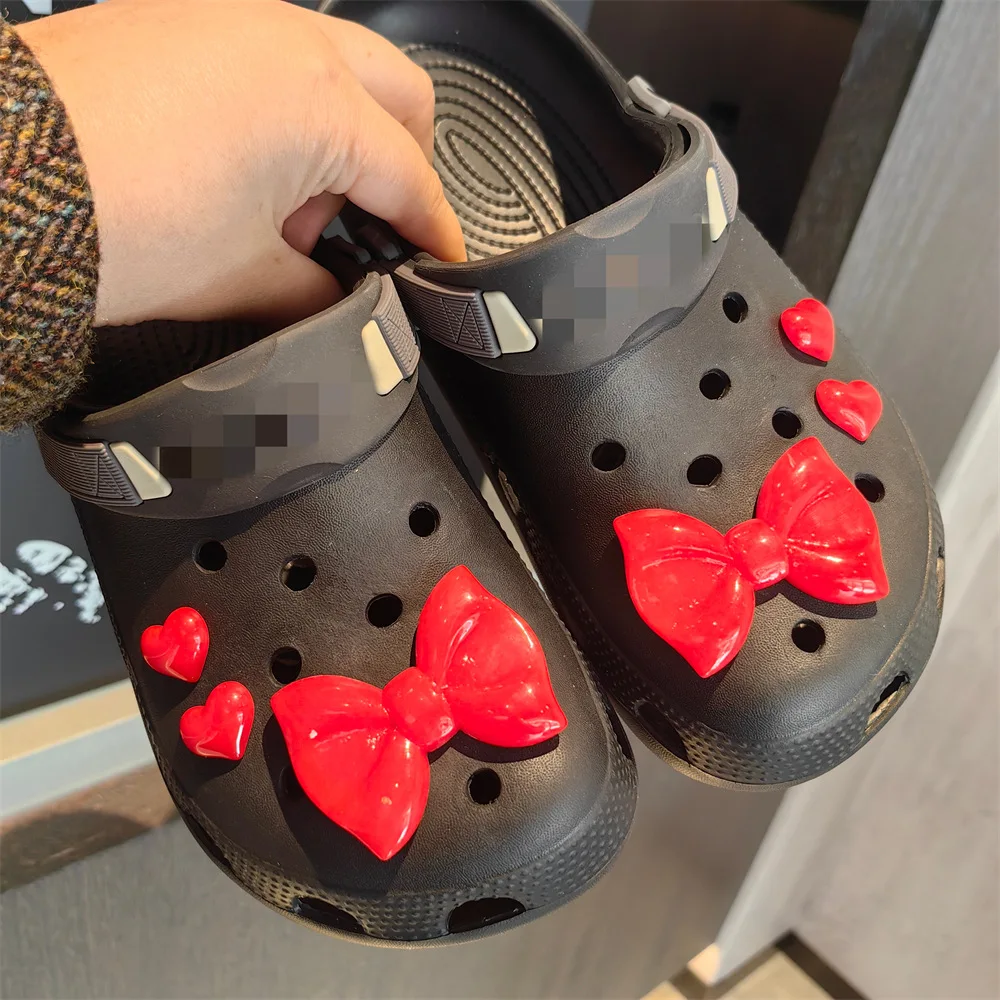Clog Shoe Charms Pink Black Bow Heart Y2K Girl Decoration Clip for Sandals Slippers Resin Sturdy Portable Lightweight