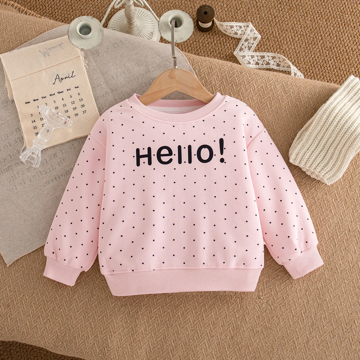

Baby Girl Top Autumn/Winter Cotton Polka Dot Long Sleeved Baby Base Shirt Simple And Cute Girl Hoodie Baby Clothing