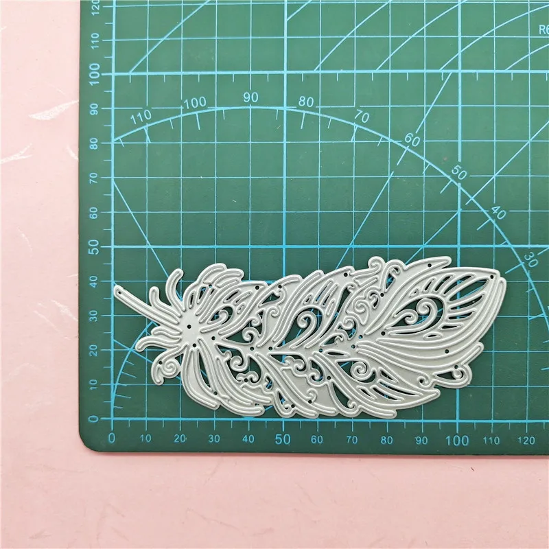 Metalowe matryce do wycinania piór Scrapbooking DIY Metal Craft Die Mold Feather Templates Stencil Photo Album Card Making Supplies