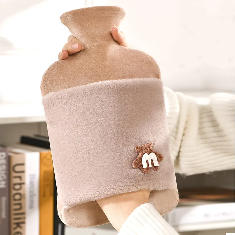 INS Plush 2L Hot Water Bag Large Capacity Rubber Hot Water Bottle Injection Water Heating Hands and Feet Warm Quilt Warm Bed