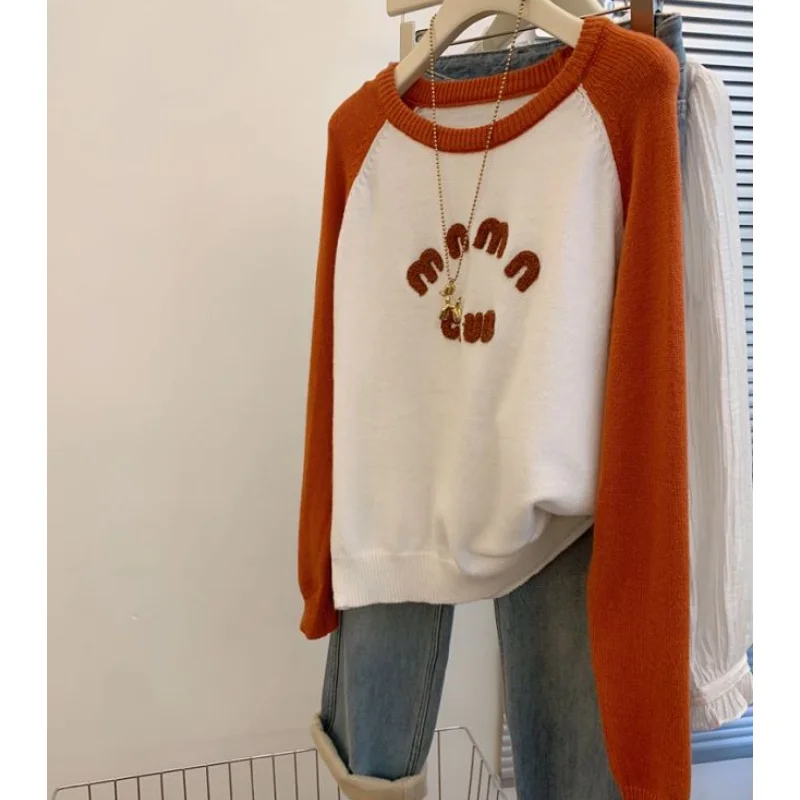 

2024 Women's Clothing Korean Red Knitting Sweater Round Neck Letter Long Sleeves Vintage Casual Fashion Baggy Ladies Spring Tops