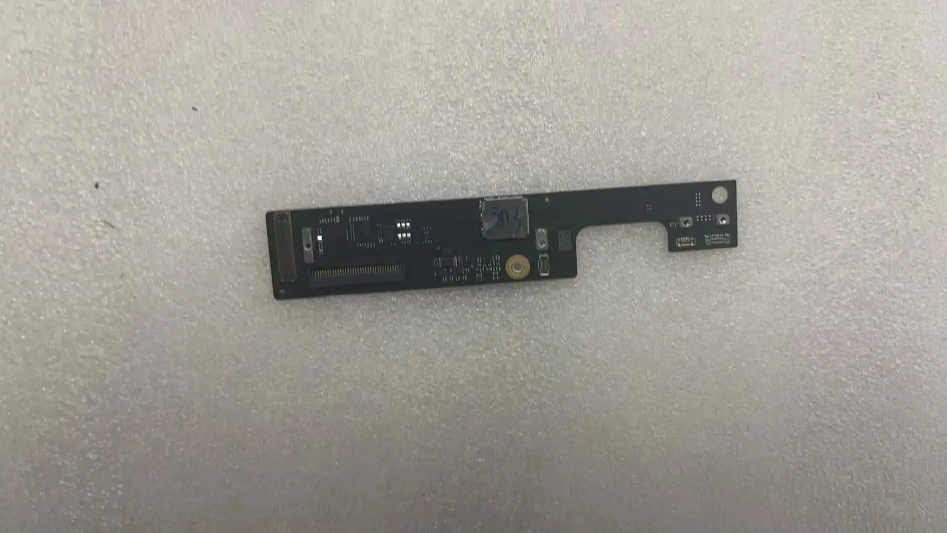 Nowa płytka przyłączeniowa klawiatury A3113 dla MacBook Air M3 13.6 "A3113 Touch Id Głośnik Audio Jack Płytka logiczna Płytka przyłączeniowa 2024 — zdjęcie 4