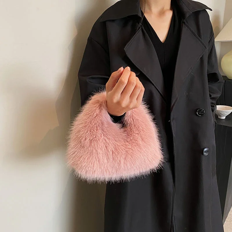 Winter Fashion Plush Women\'s Hand bag Cute Soft Faux Fur Small Tote Female Shoulder Crossbody Purse Luxury Trend  Bucket Handbag