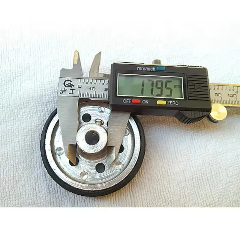 65mm Rubber Car Wheel 6/8mm Inner Diameter RC 2WD/4WD Robot Car Chassis Part DIY Competition Toy